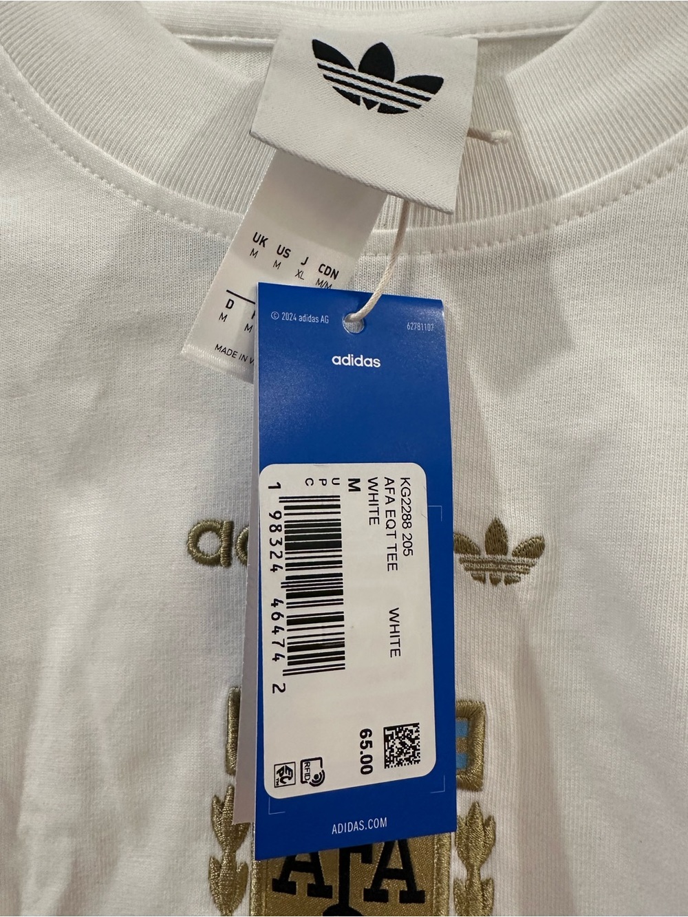 adidas- Soccer - Argentina- White Tee with AFA Crest - Picture 6 of 7